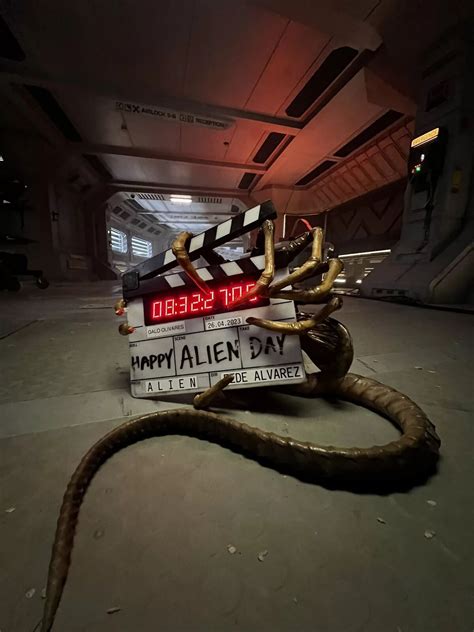 Jul 4, 2023 · Alien: Romulus is directed by Álvarez from a screenplay he co-wrote with Rodo Sayagues. The film will be led by Cailee Spaeny (The Craft: Legacy, Priscilla), Isabela Merced (Sicario: Day of the ... 